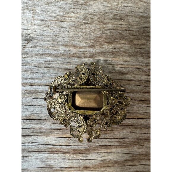 1930s Vintage Brass Filigree Big Red Stone Pin Brooch - Picture 11 of 11